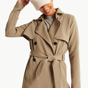 EUC Abercrombie Drapey Double Breasted Belted Long Trench Coat | Sz XS | Tan
